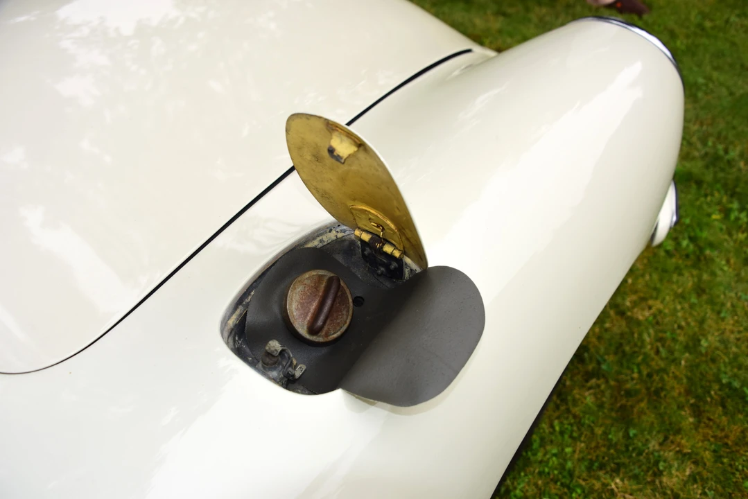 1965 Porsche 356 C - Image 24 of 31