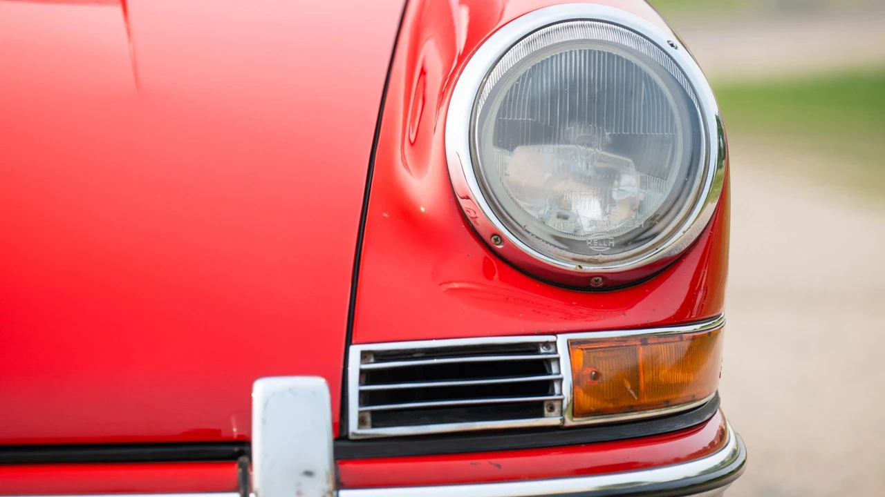 1965 Porsche 911 F-Body SWB - Image 23 of 31
