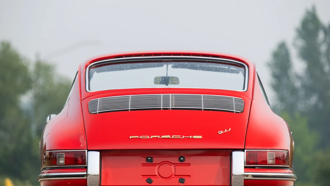1965 Porsche 911 F-Body SWB - Image 30 of 31