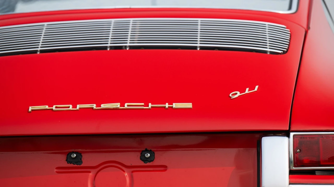 1965 Porsche 911 F-Body SWB - Image 29 of 31