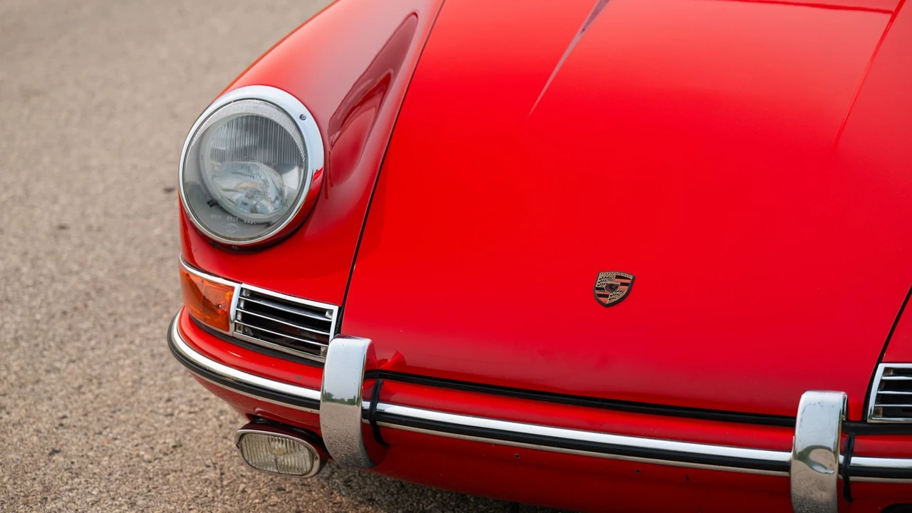 1965 Porsche 911 F-Body SWB - Image 28 of 31