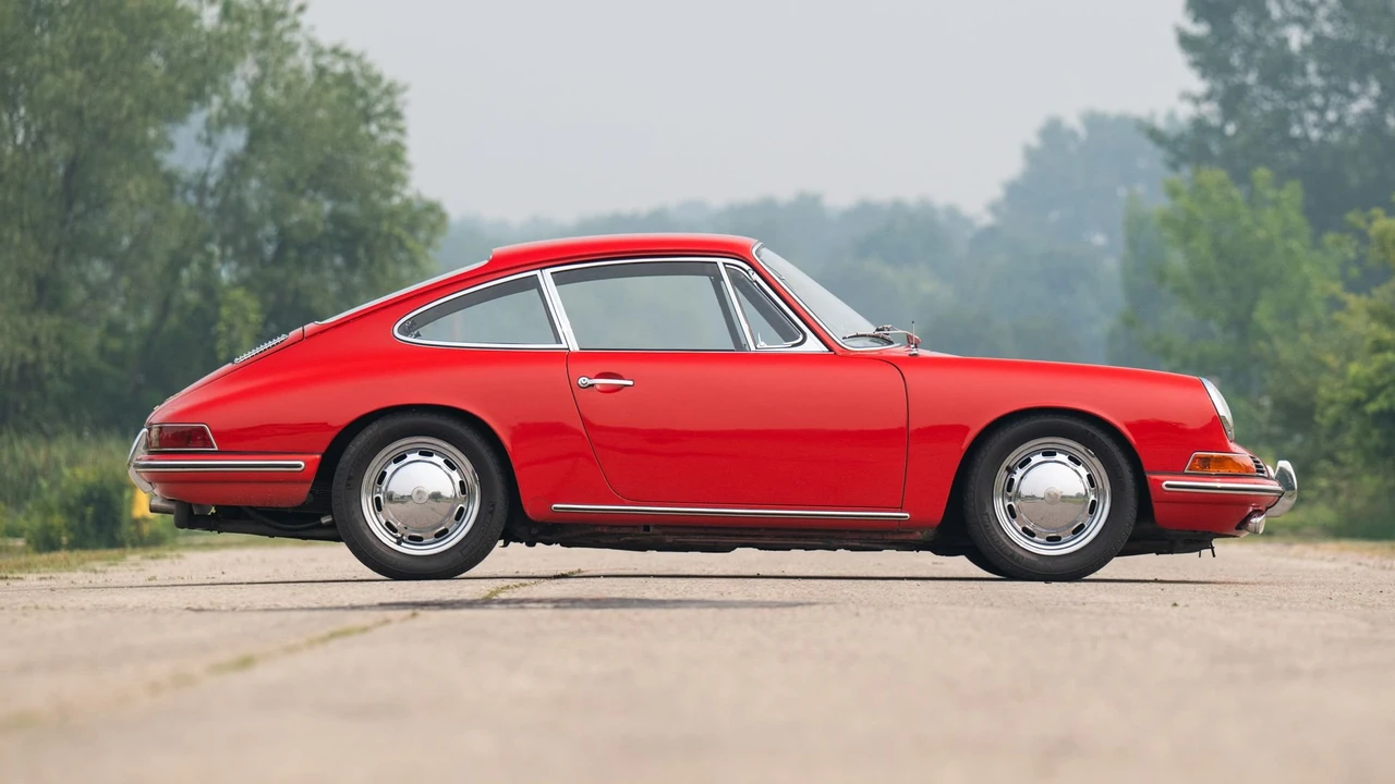 1965 Porsche 911 F-Body SWB - Image 6 of 31