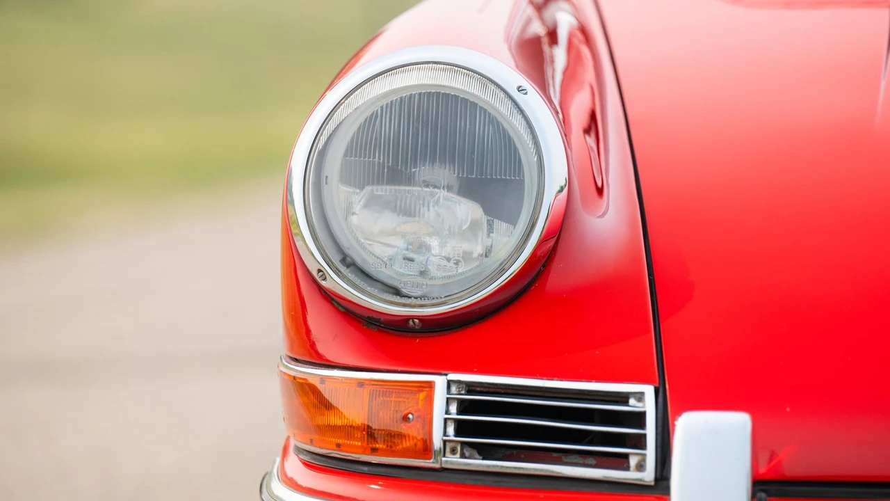 1965 Porsche 911 F-Body SWB - Image 22 of 31