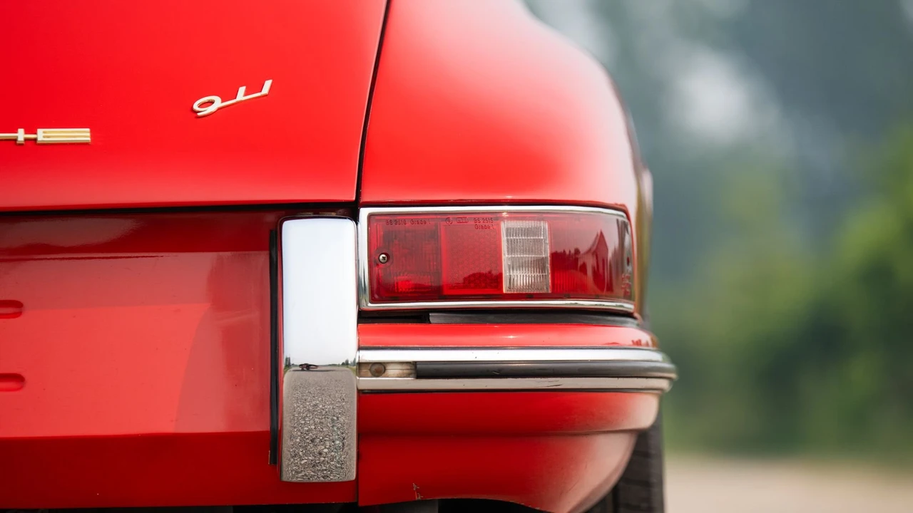 1965 Porsche 911 F-Body SWB - Image 26 of 31