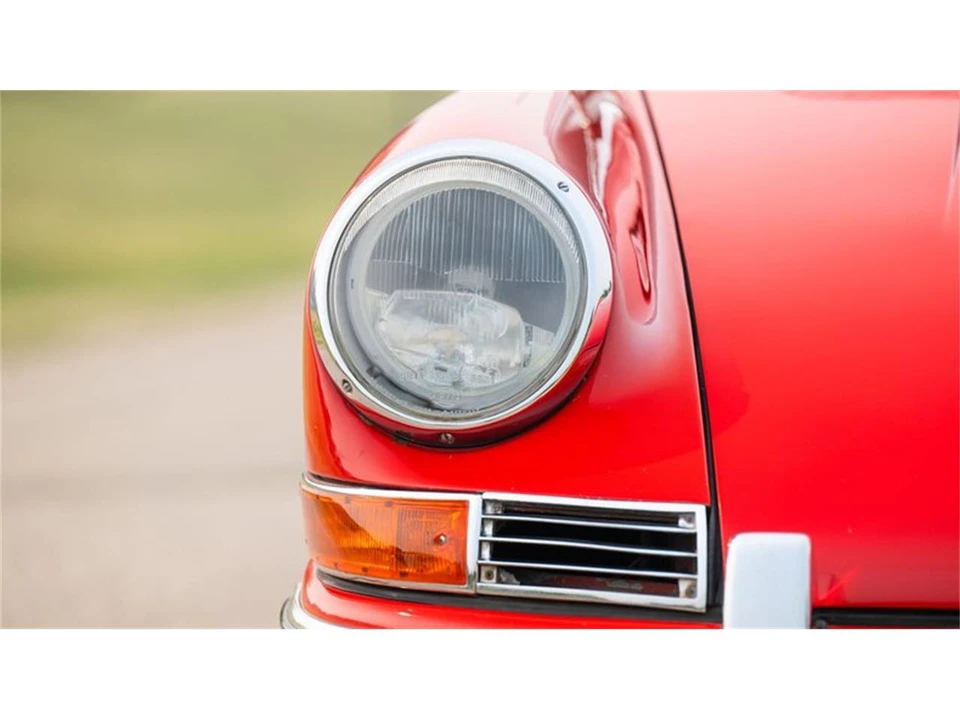 1965 Porsche 911 F-Body SWB - Image 25 of 31