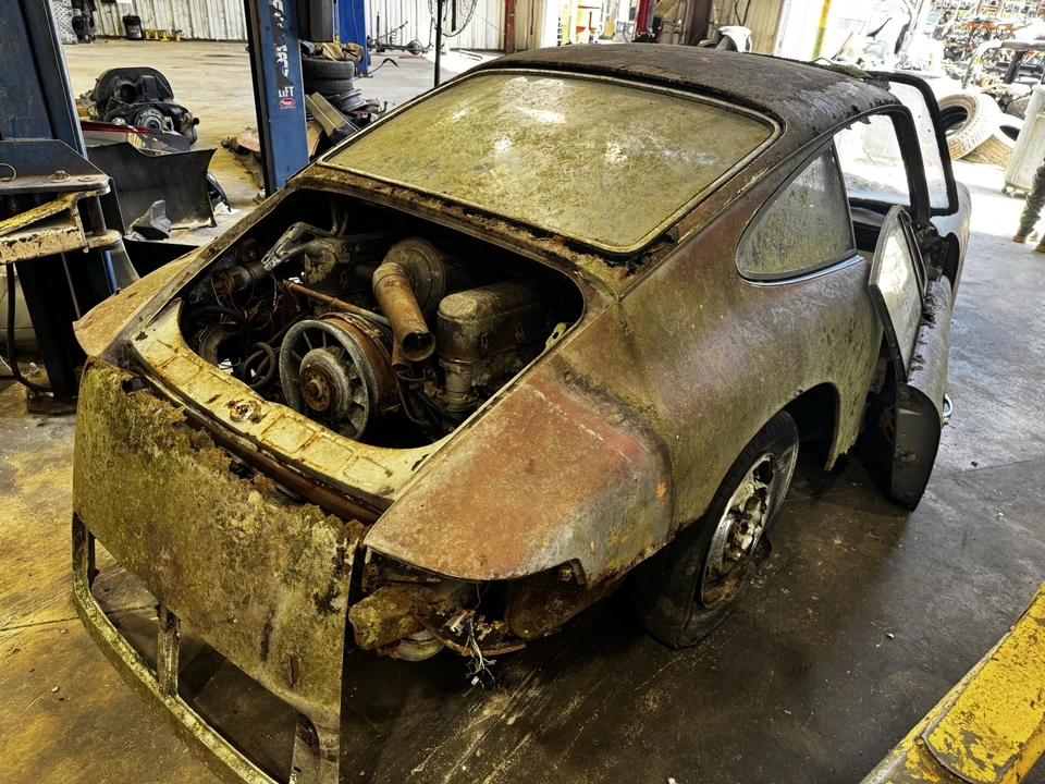 1965 Porsche 901 - Image 4 of 21