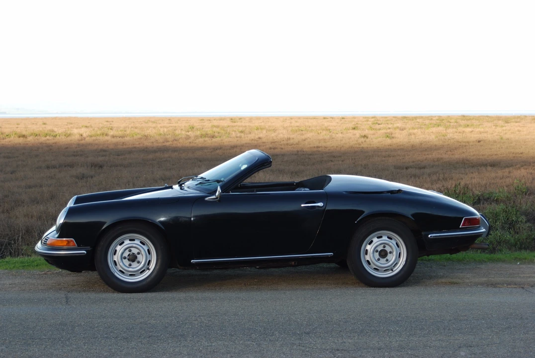 1965 Porsche 911 F-Body SWB - Image 17 of 31