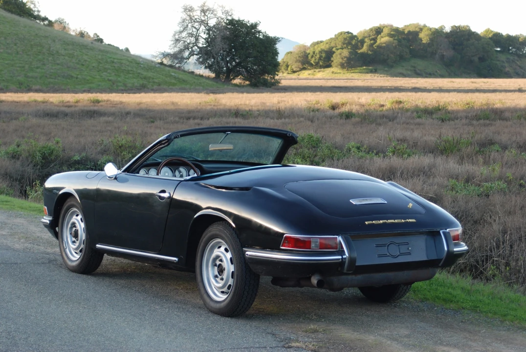 1965 Porsche 911 F-Body SWB - Image 25 of 31