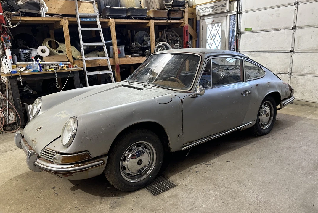 1965 Porsche 911 F-Body SWB - Image 2 of 31