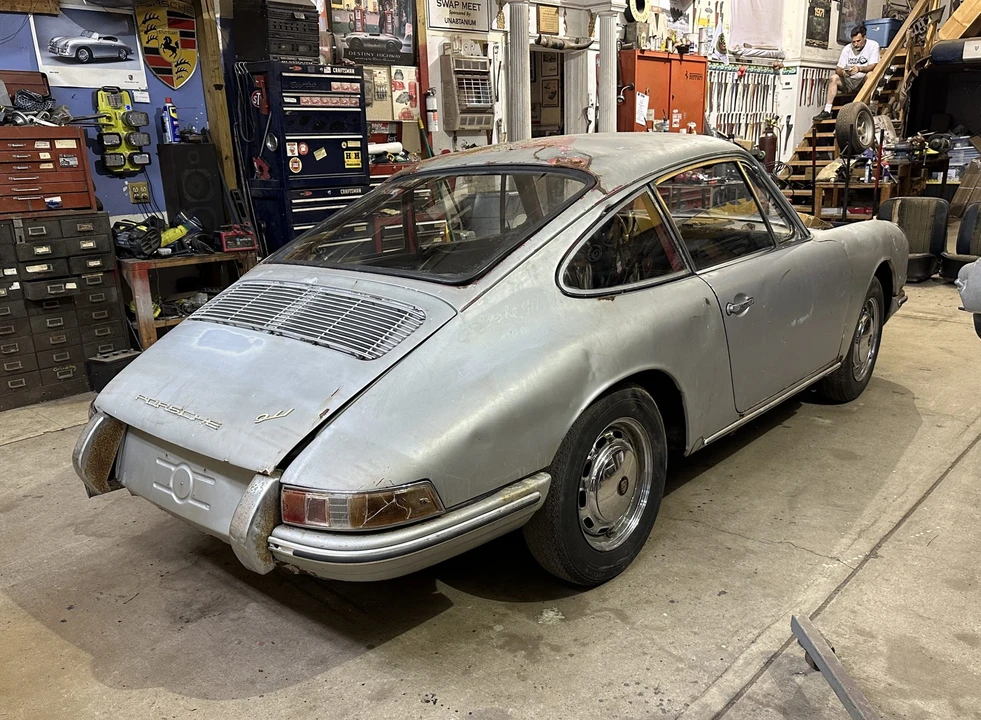 1965 Porsche 911 F-Body SWB - Image 11 of 31