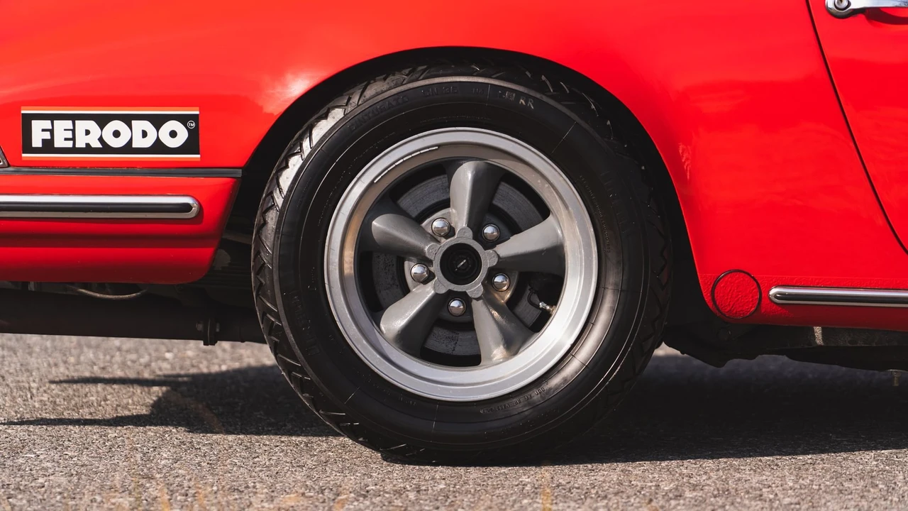 1965 Porsche 911 F-Body SWB - Image 22 of 31