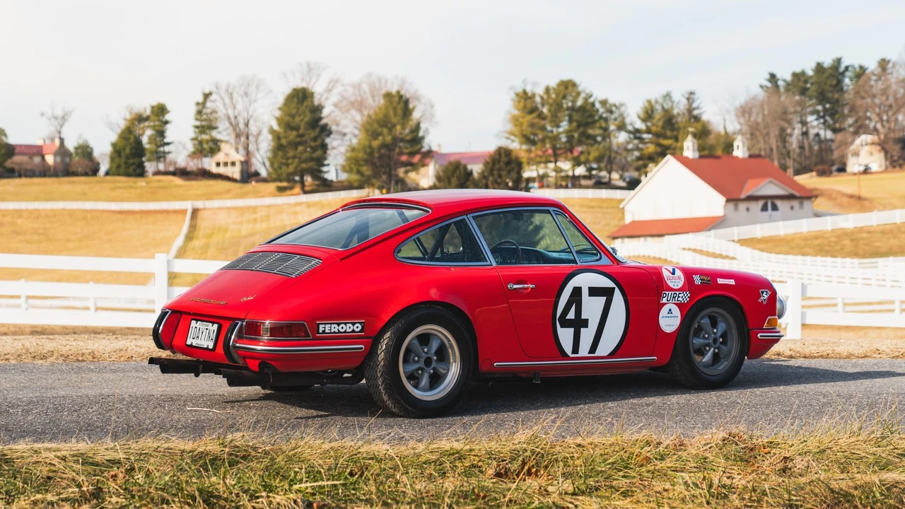 1965 Porsche 911 F-Body SWB - Image 6 of 31