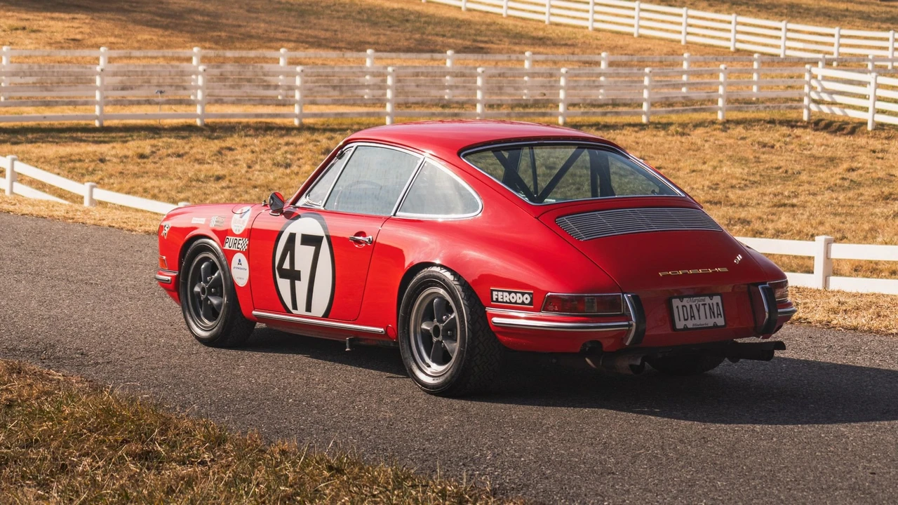 1965 Porsche 911 F-Body SWB - Image 12 of 31