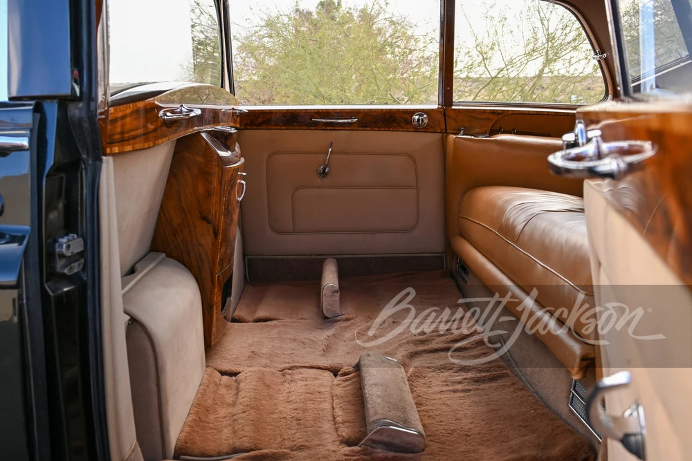 1965 Rolls-Royce Phantom V - Image 12 of 31