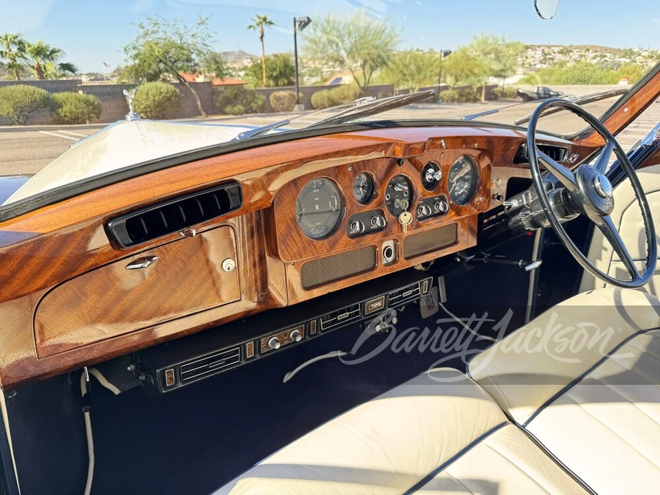 1965 Rolls-Royce Phantom V - Image 6 of 9