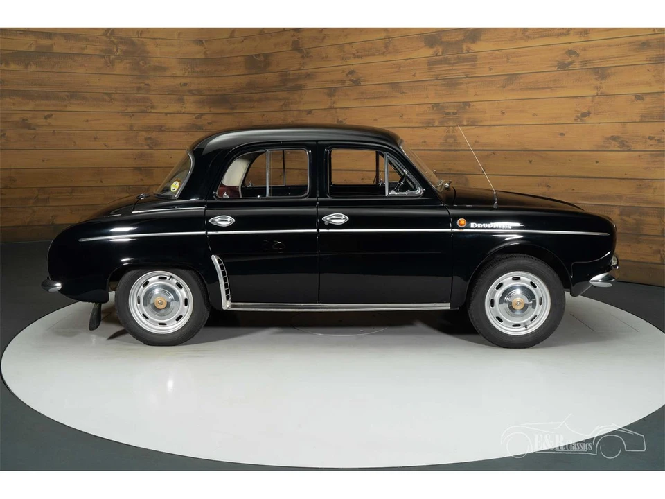1965 Renault Dauphine - Image 9 of 19