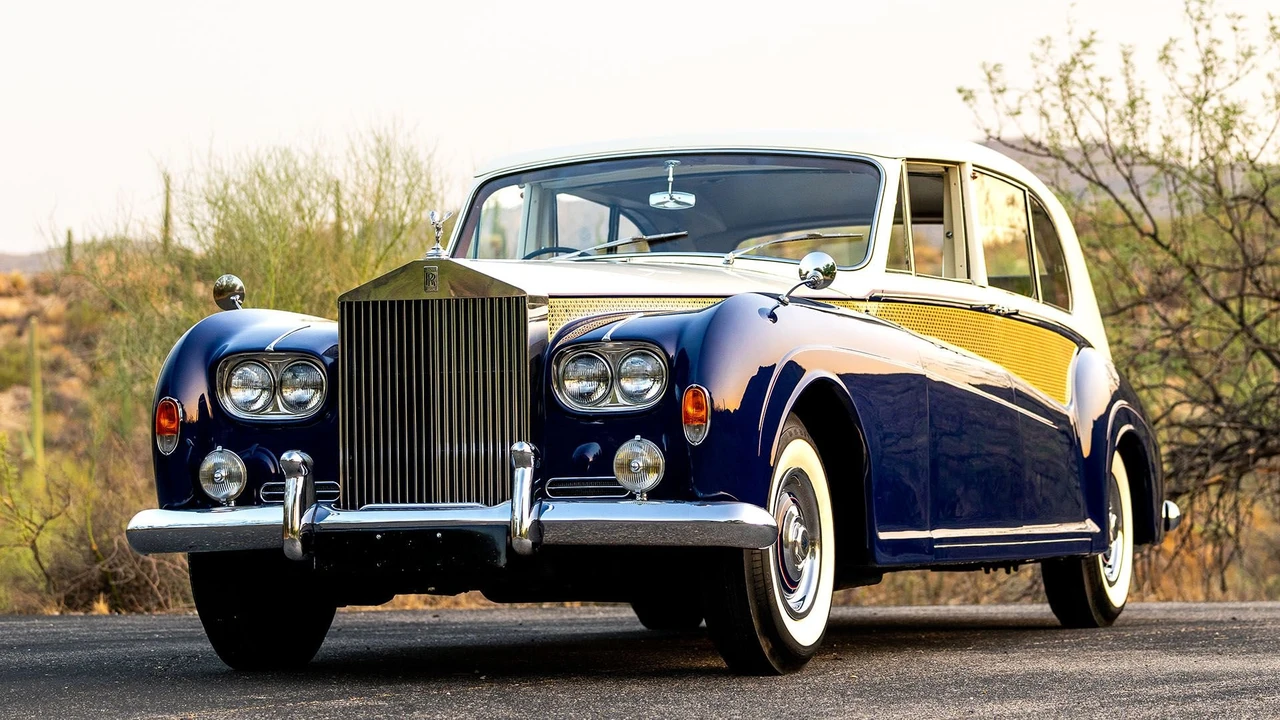 1965 Rolls-Royce Phantom V - Image 14 of 31