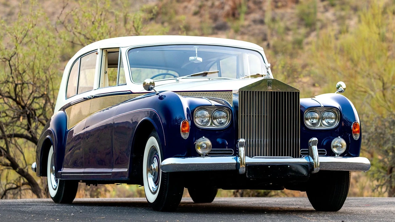 1965 Rolls-Royce Phantom V - Image 12 of 31