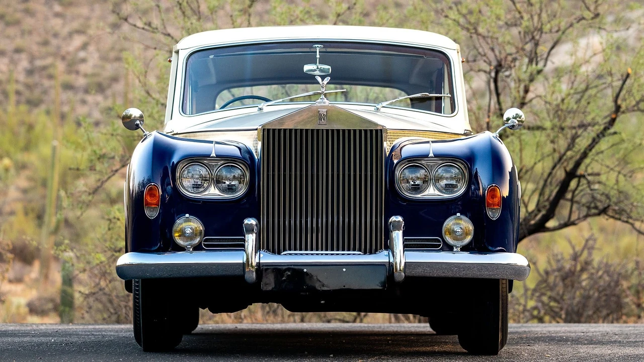 1965 Rolls-Royce Phantom V - Image 15 of 31