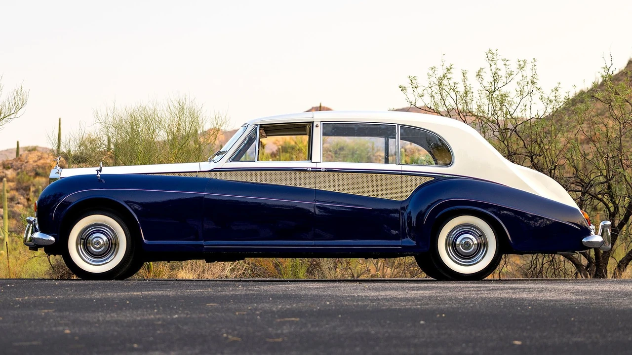 1965 Rolls-Royce Phantom V - Image 20 of 31