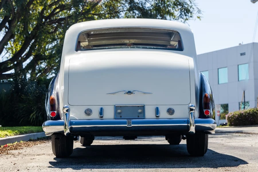 1965 Rolls-Royce Phantom V - Image 5 of 31