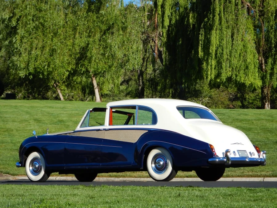 1965 Rolls-Royce Phantom V - Image 3 of 31