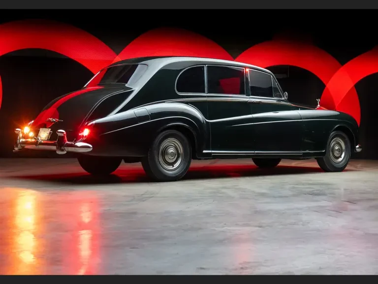 1965 Rolls-Royce Phantom V - Image 3 of 31