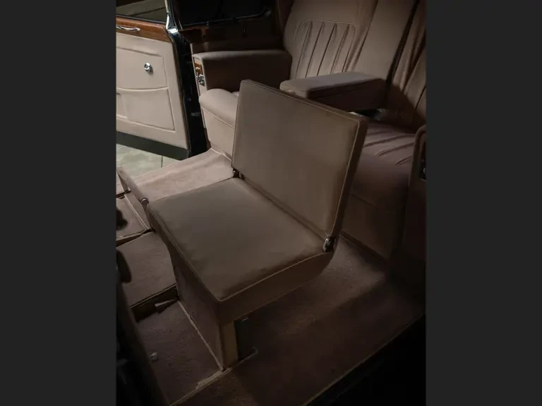 1965 Rolls-Royce Phantom V - Image 24 of 31