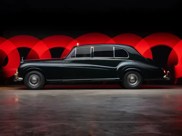 1965 Rolls-Royce Phantom V - Image 6 of 31