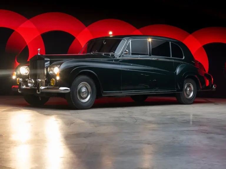 1965 Rolls-Royce Phantom V - Image 2 of 31