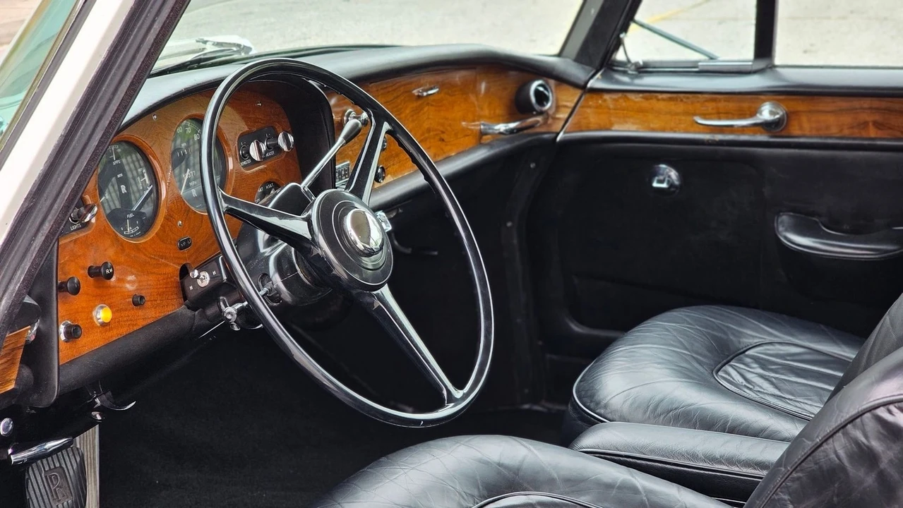 1965 Rolls-Royce Silver Cloud III - Image 13 of 21