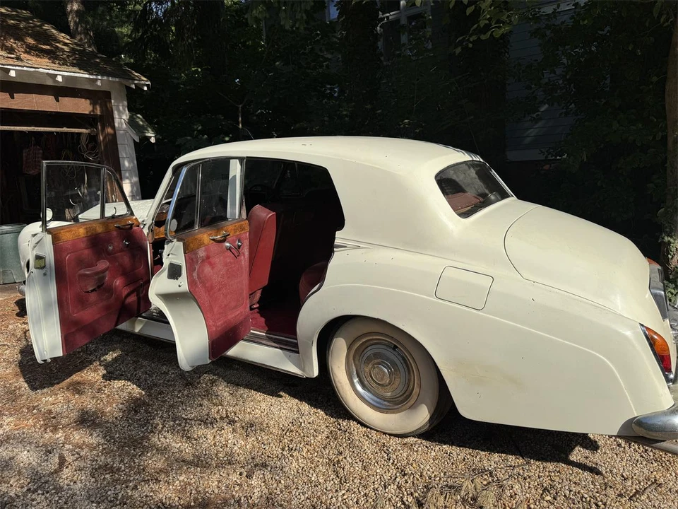 1965 Rolls-Royce Silver Cloud III - Image 14 of 28
