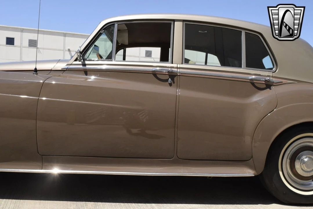1965 Rolls-Royce Silver Cloud III - Image 9 of 12