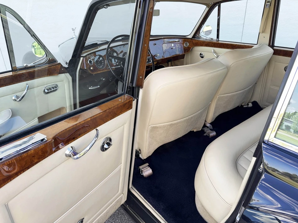 1965 Rolls-Royce Silver Cloud III - Image 26 of 31