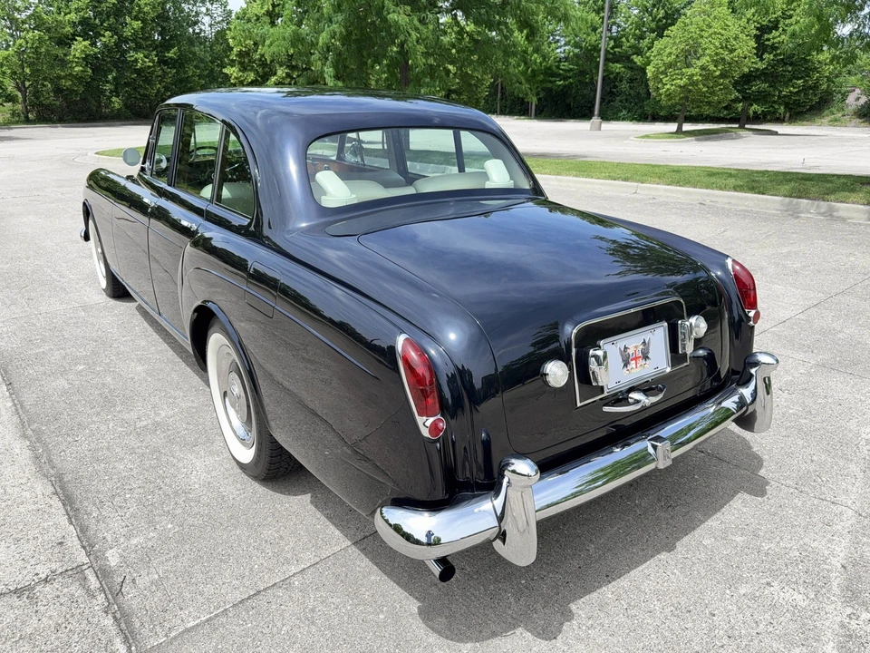 1965 Rolls-Royce Silver Cloud III - Image 11 of 31