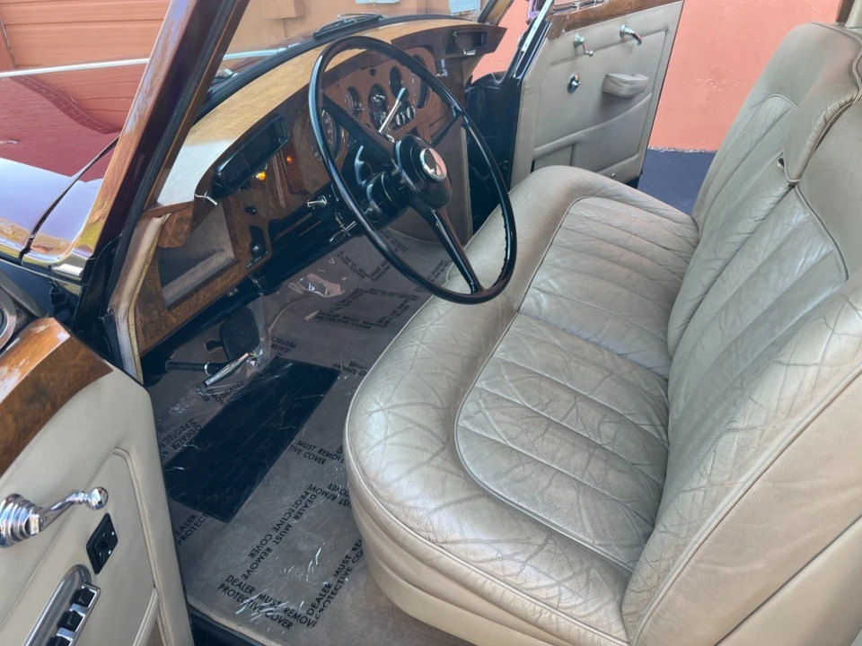 1965 Rolls-Royce Silver Cloud III - Image 8 of 9