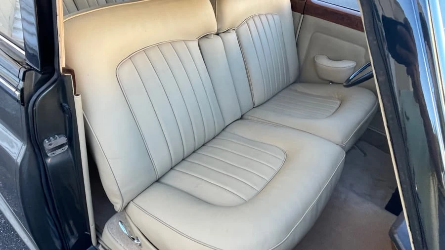 1965 Rolls-Royce Silver Cloud III - Image 13 of 30