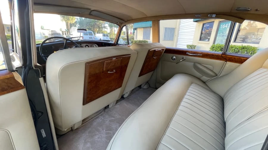 1965 Rolls-Royce Silver Cloud III - Image 16 of 30