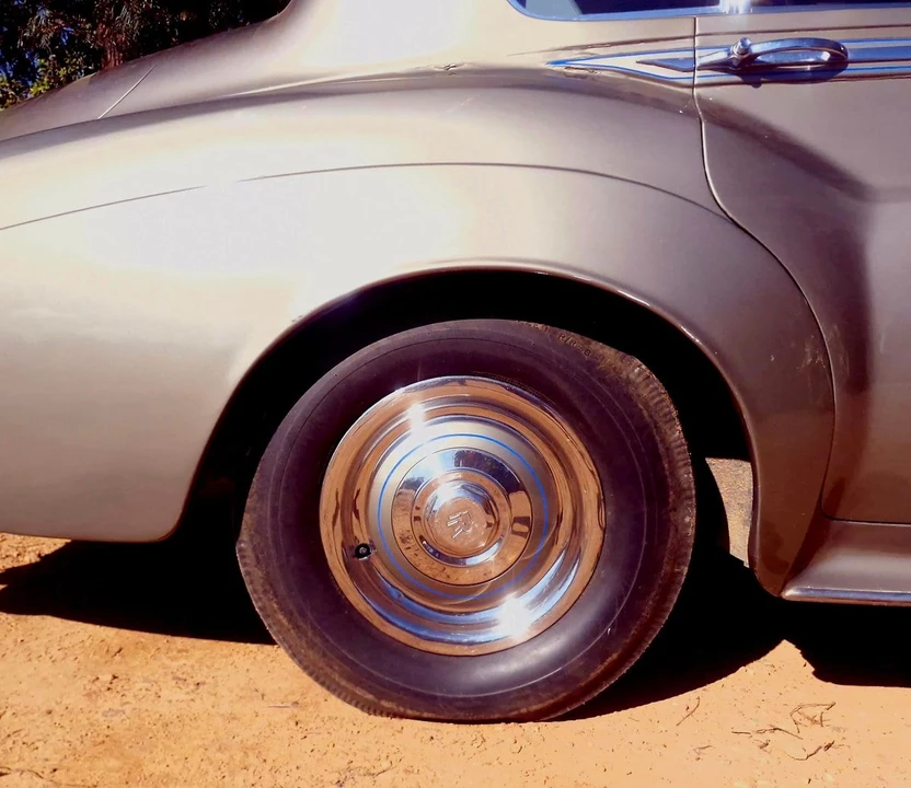 1965 Rolls-Royce Silver Cloud - Image 17 of 31