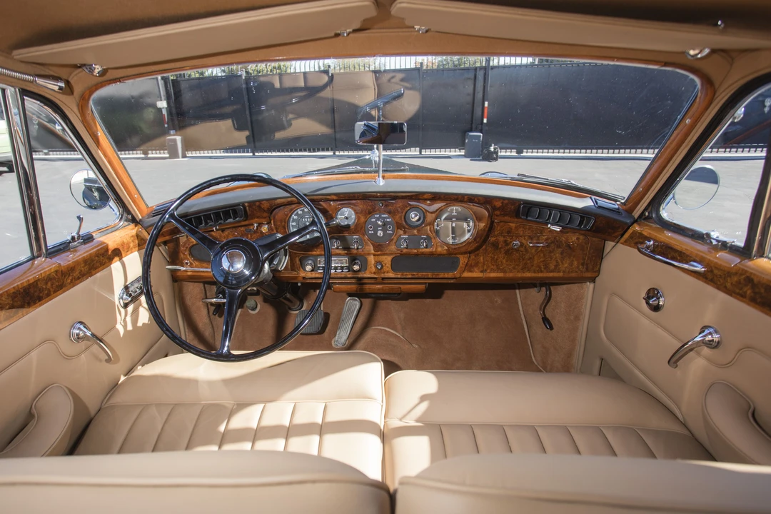 1965 Rolls-Royce Silver Cloud III - Image 13 of 31