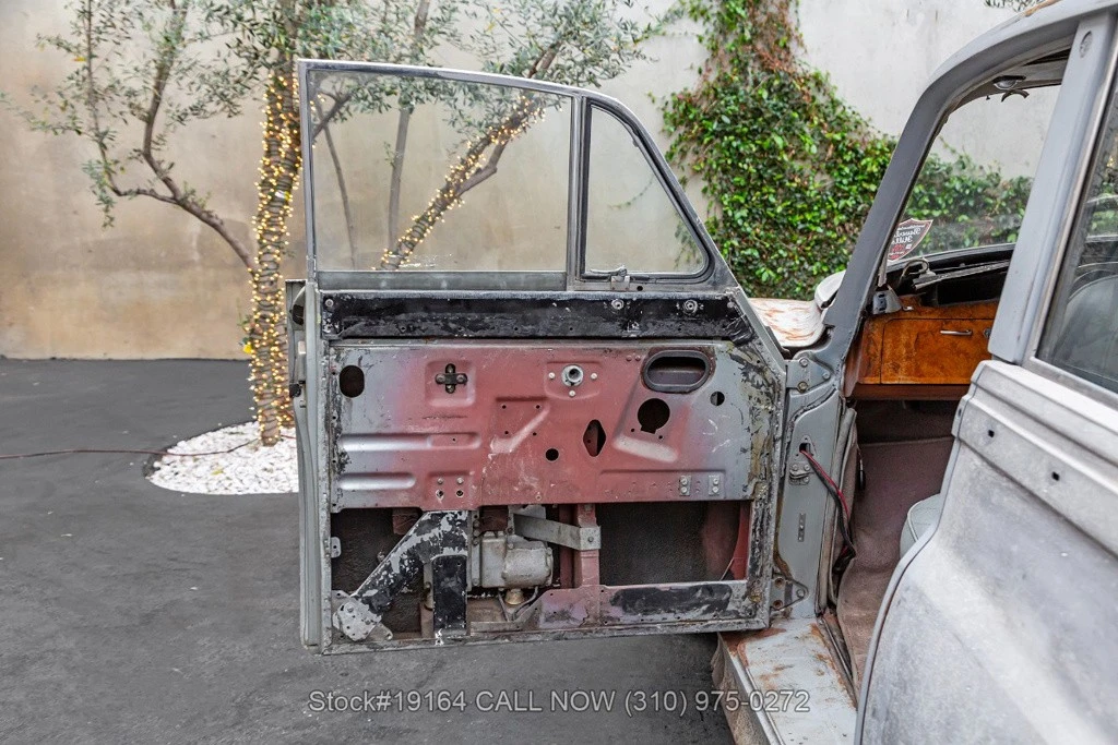 1965 Rolls-Royce Silver Cloud III - Image 12 of 12