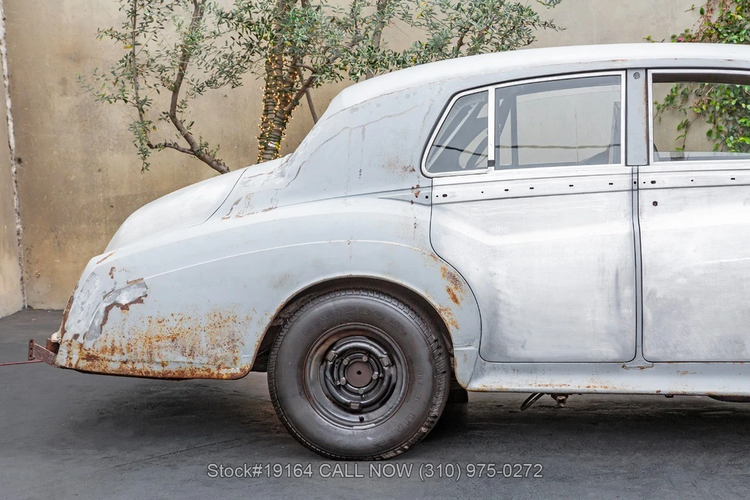 1965 Rolls-Royce Silver Cloud III - Image 12 of 31