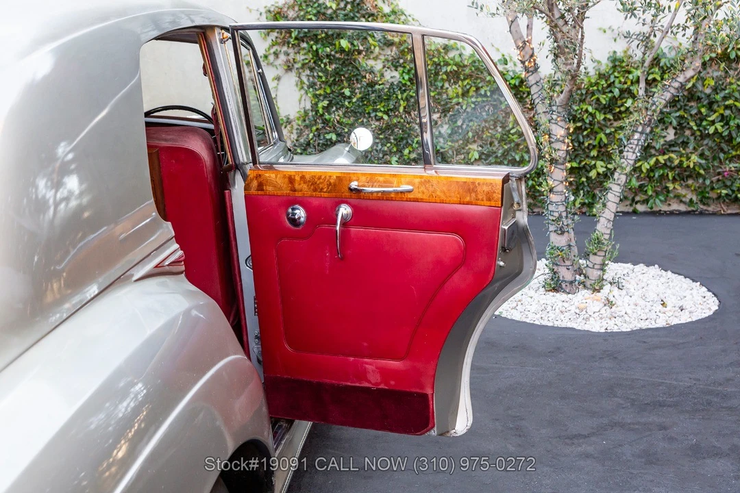 1965 Rolls-Royce Silver Cloud III - Image 26 of 31