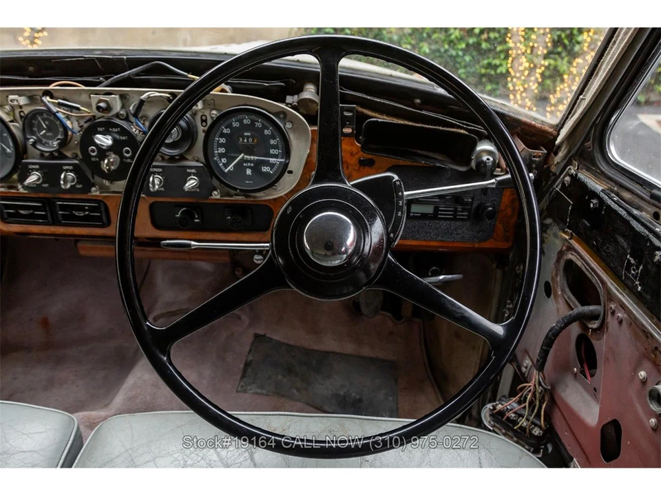 1965 Rolls-Royce Silver Cloud III - Image 24 of 31