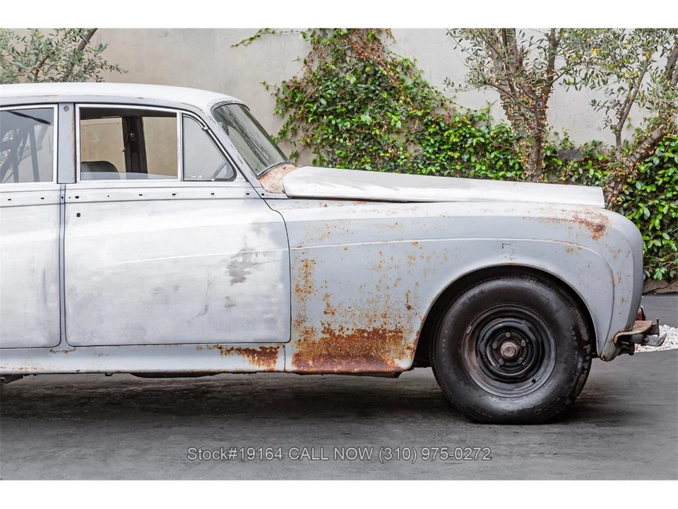 1965 Rolls-Royce Silver Cloud III - Image 9 of 31