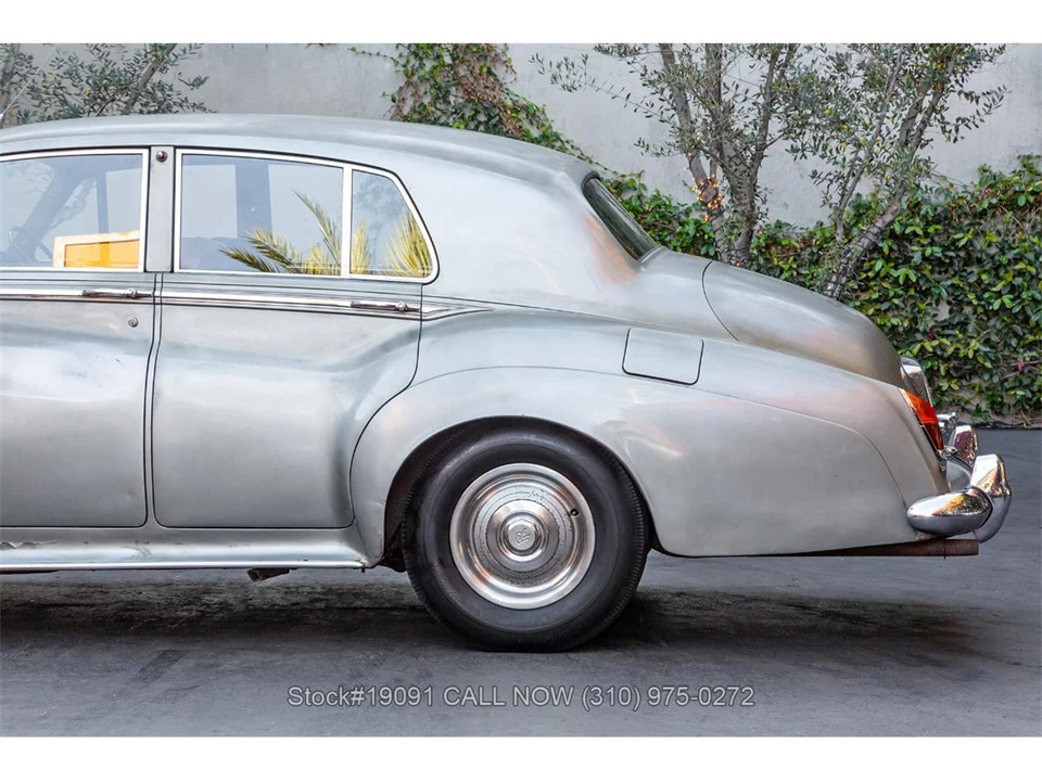 1965 Rolls-Royce Silver Cloud III - Image 12 of 31