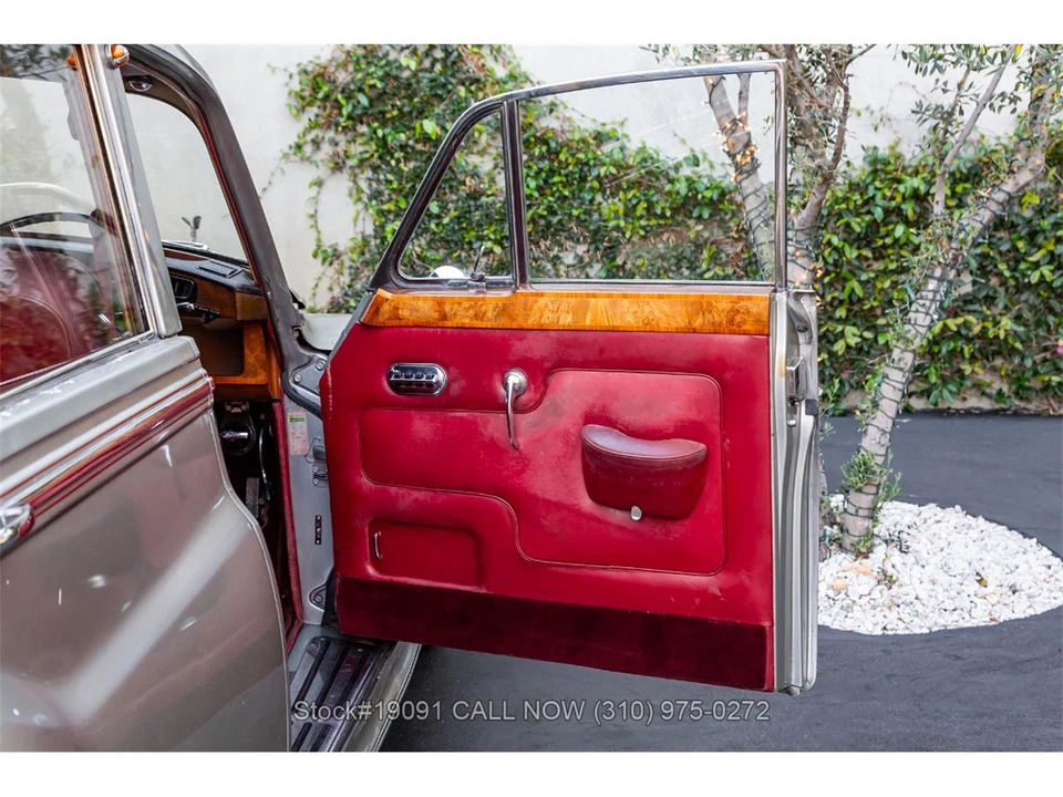 1965 Rolls-Royce Silver Cloud III - Image 29 of 31