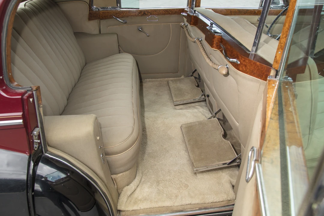 1965 Rolls-Royce Silver Wraith - Image 14 of 31