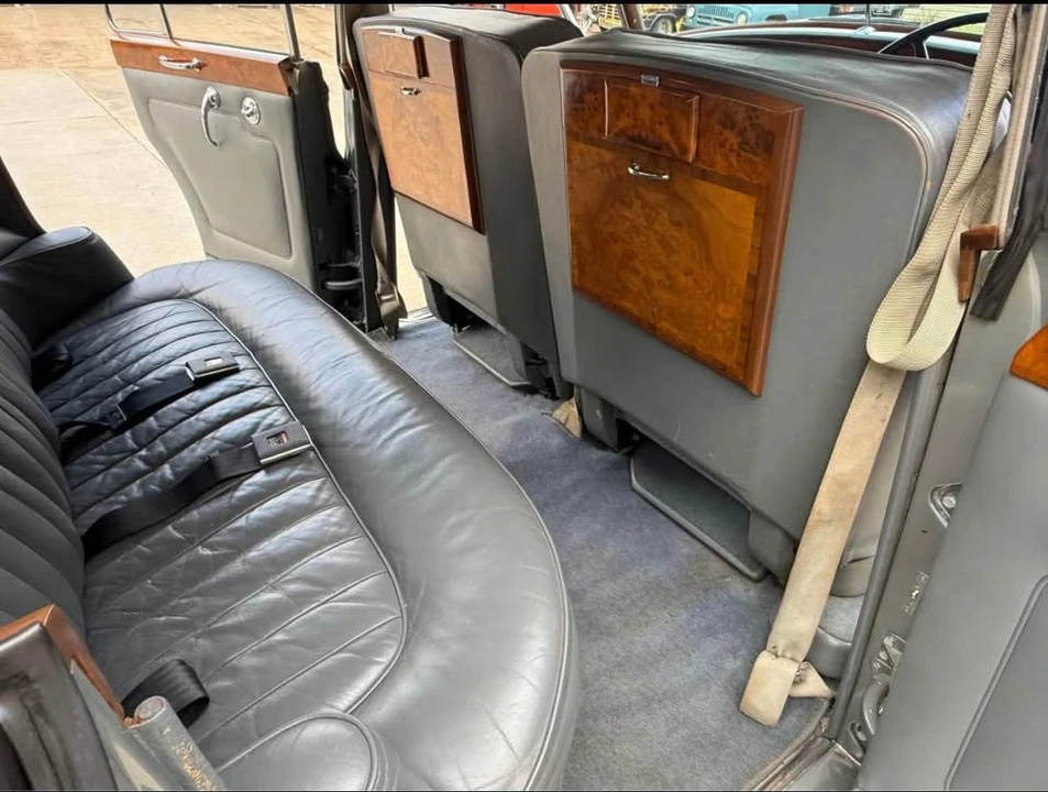 1965 Rolls-Royce Silver Cloud III - Image 13 of 20