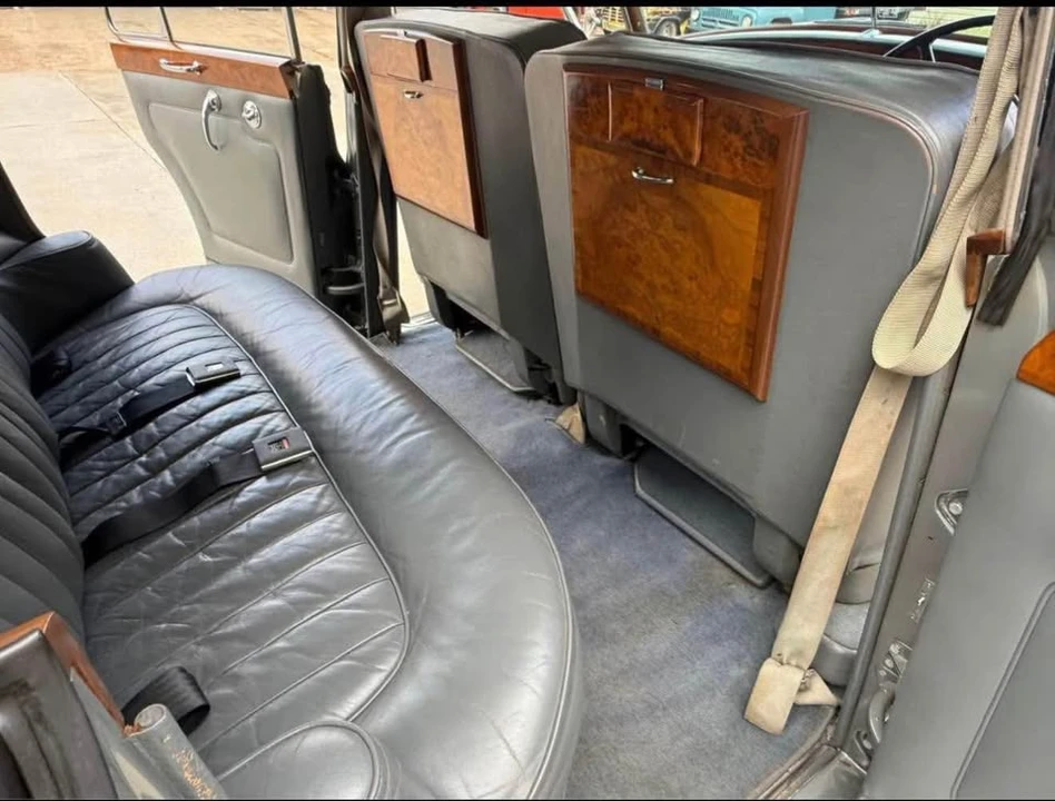 1965 Rolls-Royce Silver Cloud III - Image 9 of 19